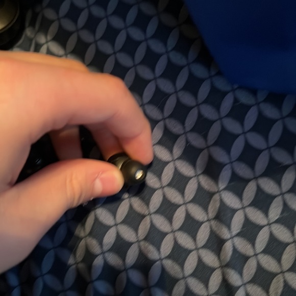 Black - Picture 5 of 6